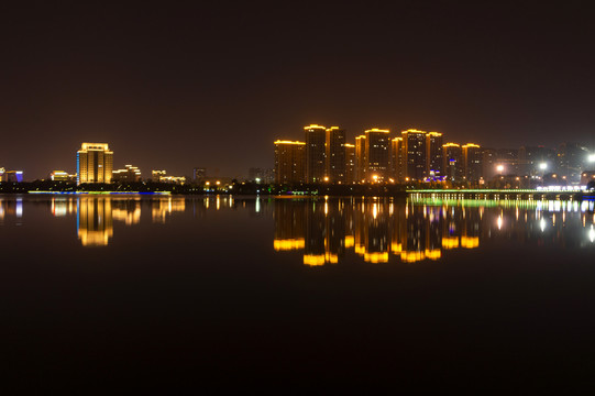 金华湖海塘公园夜景