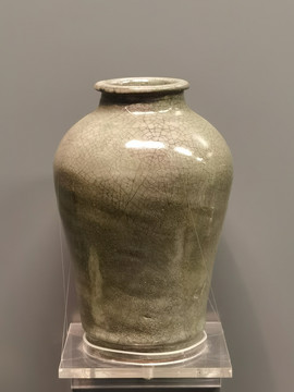 蟹青釉罐
