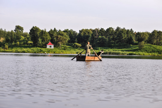 划船湖面