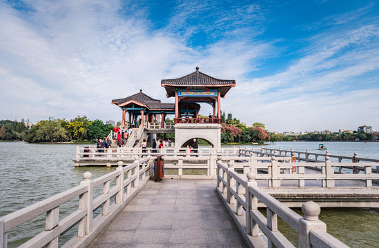 惠州西湖九曲桥