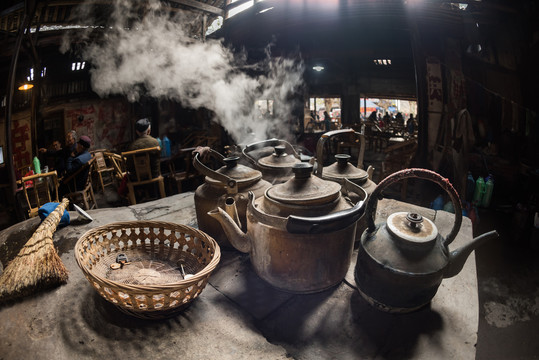 成都老茶馆吹壶群