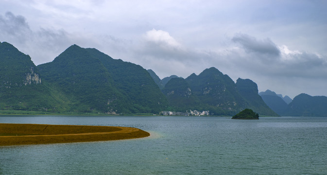 湖泊山水风景