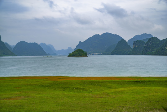 湖泊