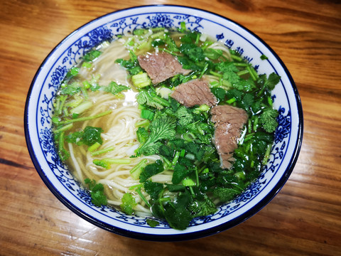 牛肉拉面