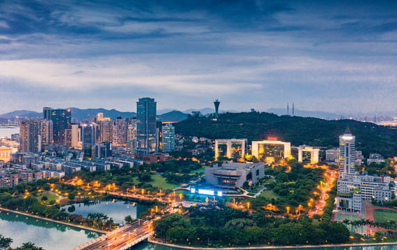 厦门白鹭洲公园夜景