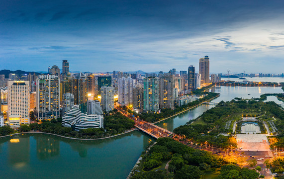 厦门白鹭洲公园夜景