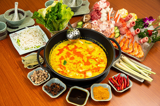 泰国海鲜咖喱火锅