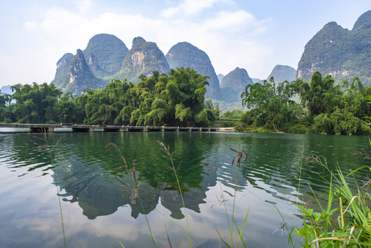 山水画风景画青山绿水