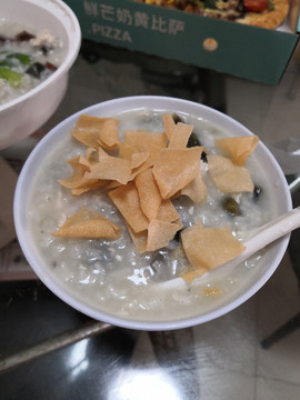 皮蛋廋肉粥