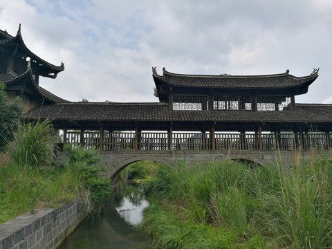 风雨桥