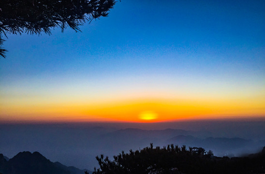 黄山日出