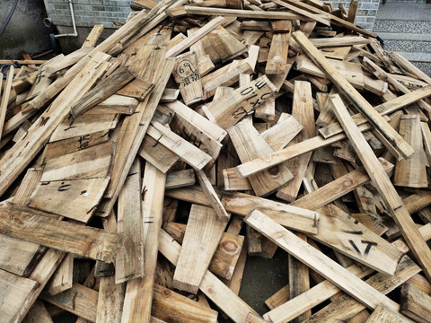 一堆木柴