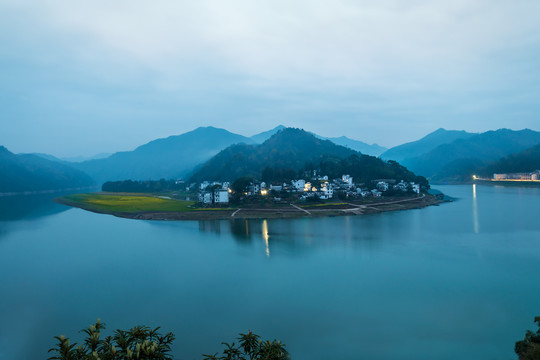 中国安徽省黄山市歙县新安江山