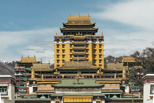 中国四川西部高原藏族宗教建筑