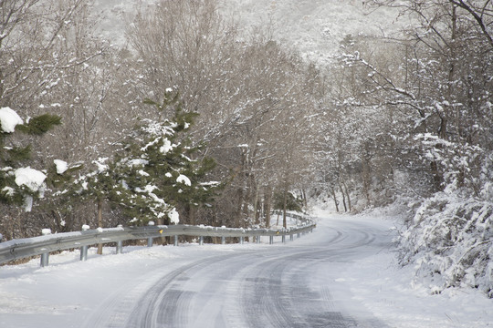 山路