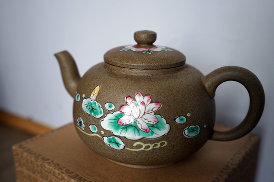 宜兴紫砂茶壶
