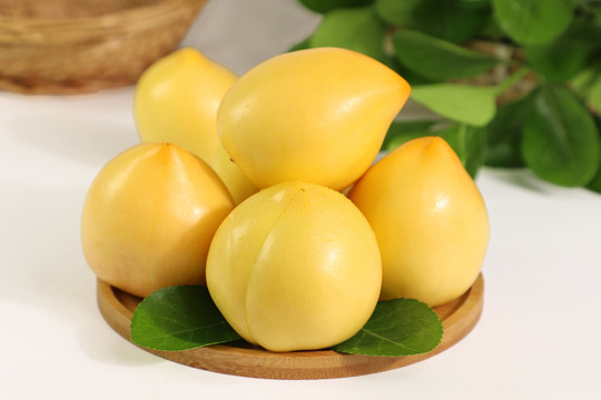 黄金蜜油桃