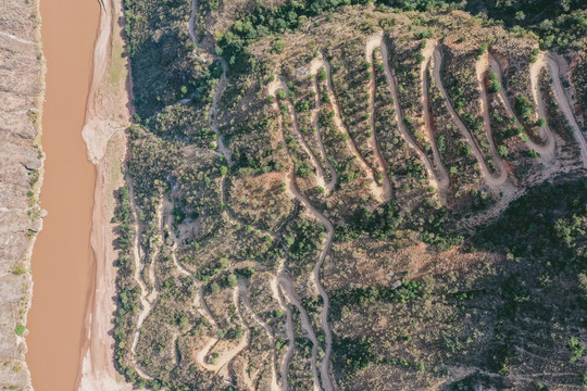 盘山公路