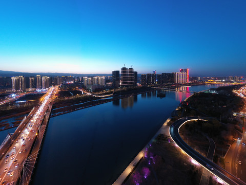 汾河夜景