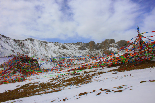 太子山煨桑台