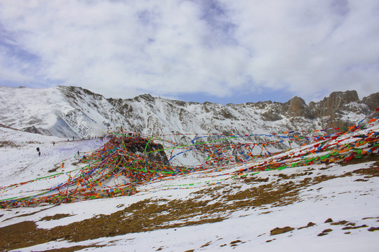 太子山煨桑台