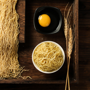 鸡蛋面条
