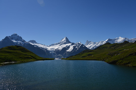 瑞士雪山摄影
