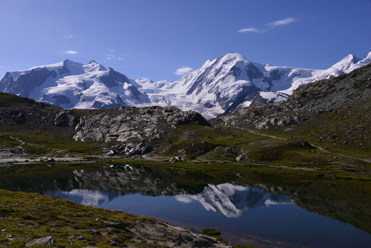 瑞士雪山摄影