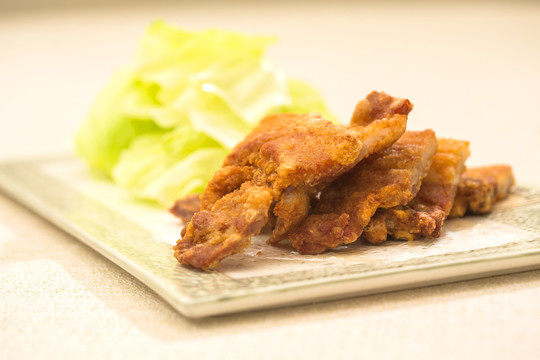 酥肉青菜