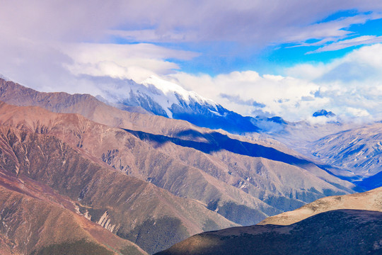 贡嘎山