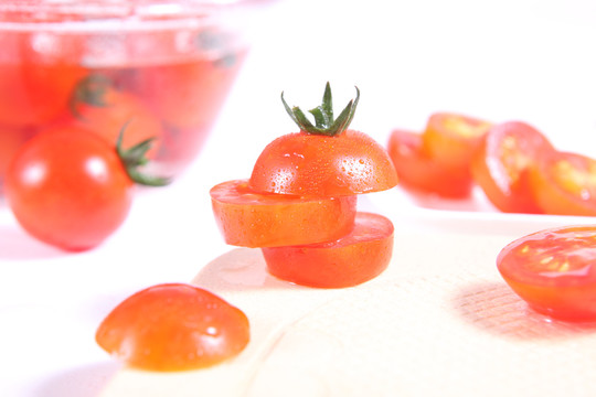 樱桃小西红柿