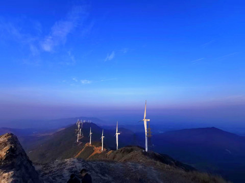 缺牙山风景