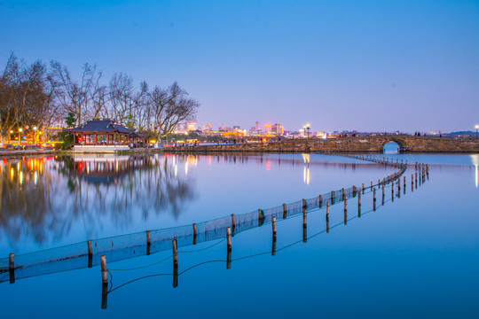 西湖夜景