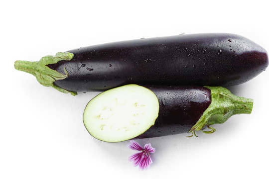 紫黑长茄