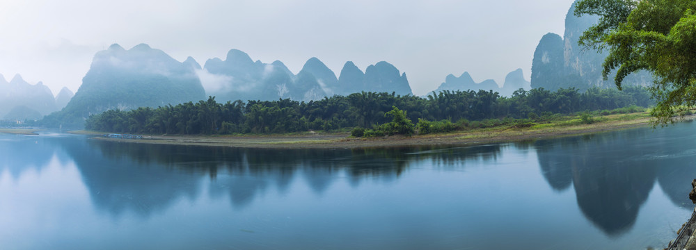广西桂林山水风光全景图