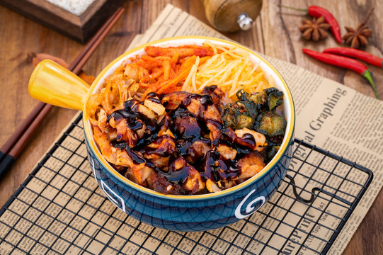 蜜汁烤肉拌饭