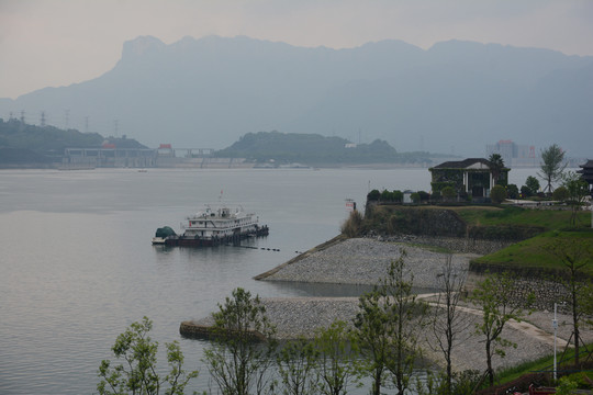 三峡大坝库区