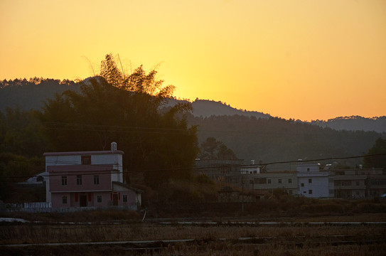 黄昏农村