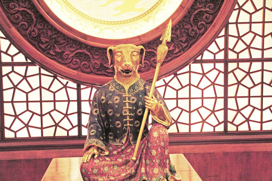 灵山梵宫狗身雕像