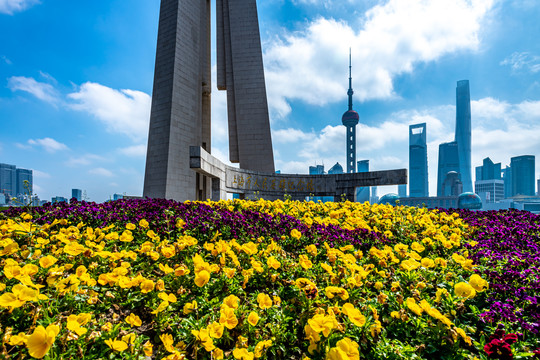 上海外滩人民英雄纪念塔黄浦公园