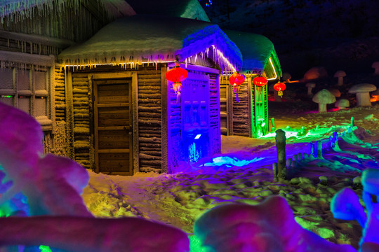 雪村夜景红灯笼