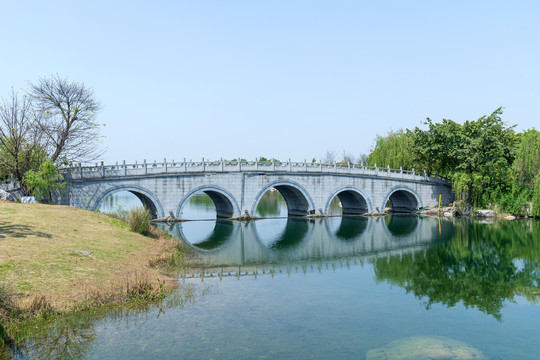 成都锦城湖