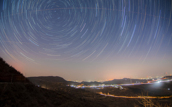 山村星轨