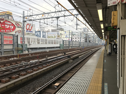 日本铁道地铁车站