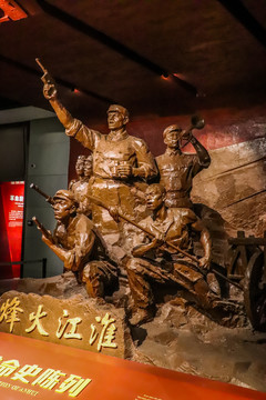 红军指挥抗战雕塑