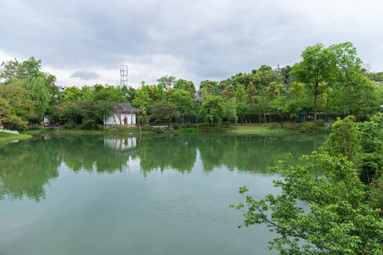 成都锦里湖景