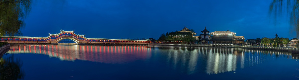 苏州锦溪古镇古廊桥夜景