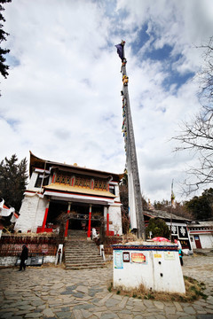 西藏错宗工巴寺