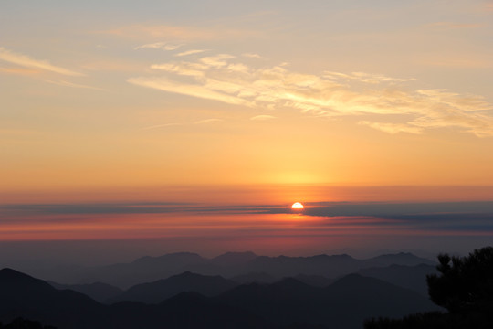 黄山日出