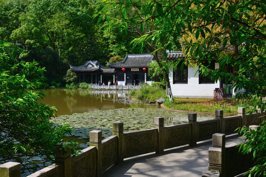 镇江南山招隐风景区